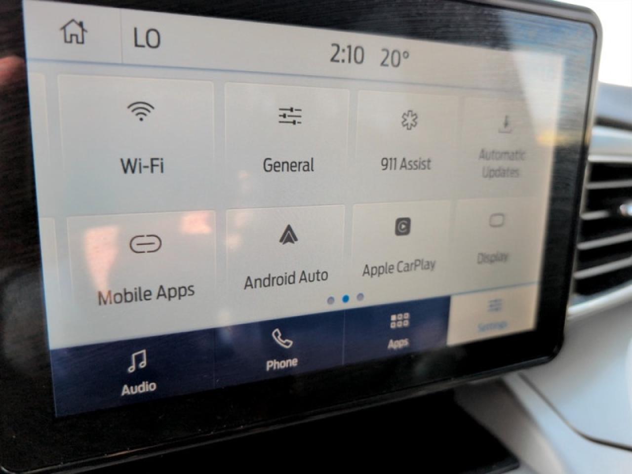 2024 Ford Explorer XLT Photo