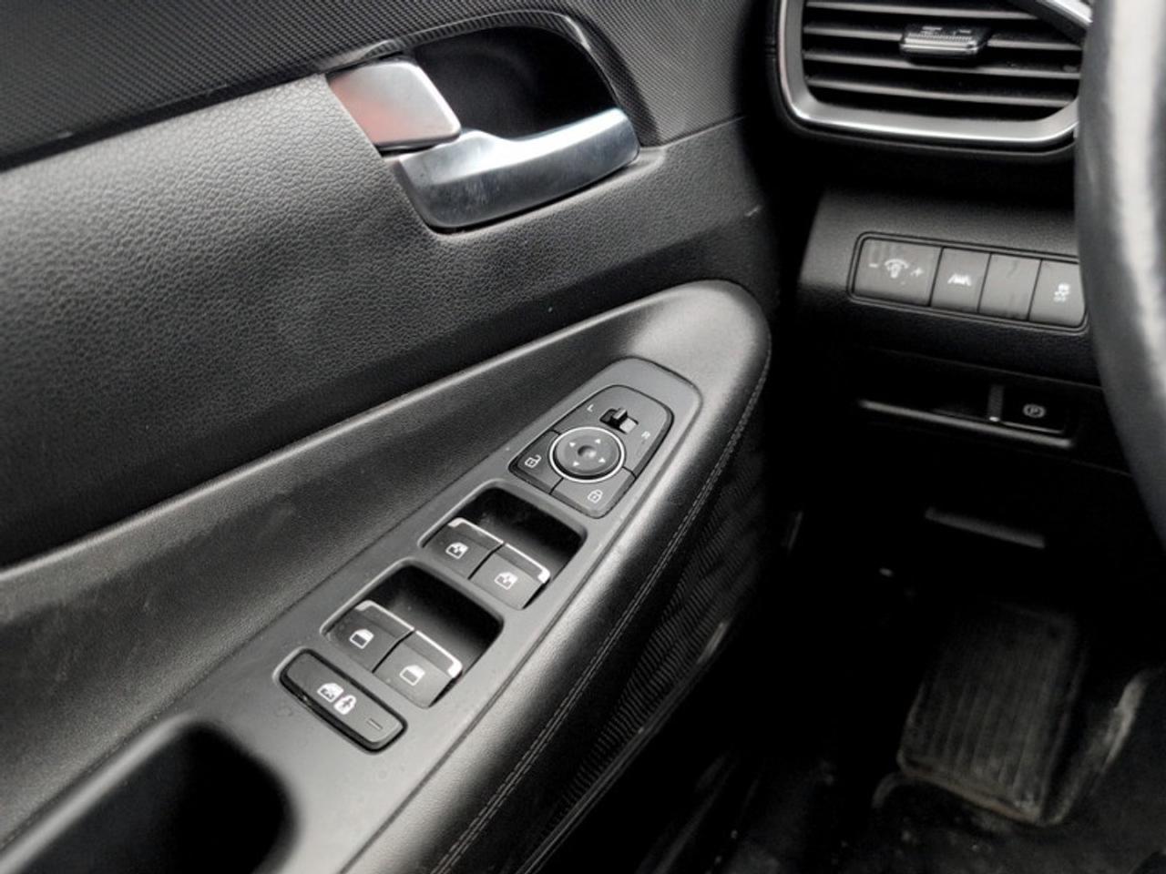 2023 Hyundai Santa Fe Preferred AWD  *HTD SW - ADAP CC* Photo