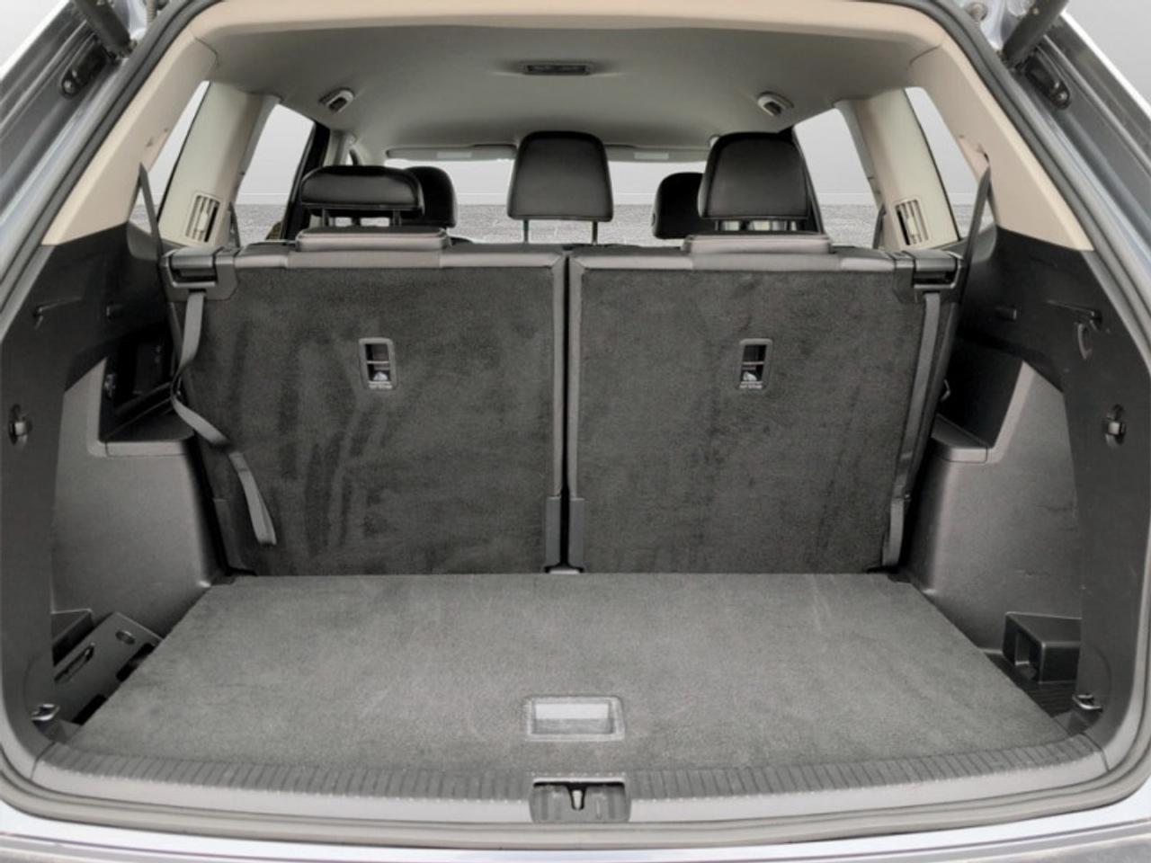 2024 Volkswagen Atlas Comfortline 2.0 TSI  **CLEAN CF** Photo