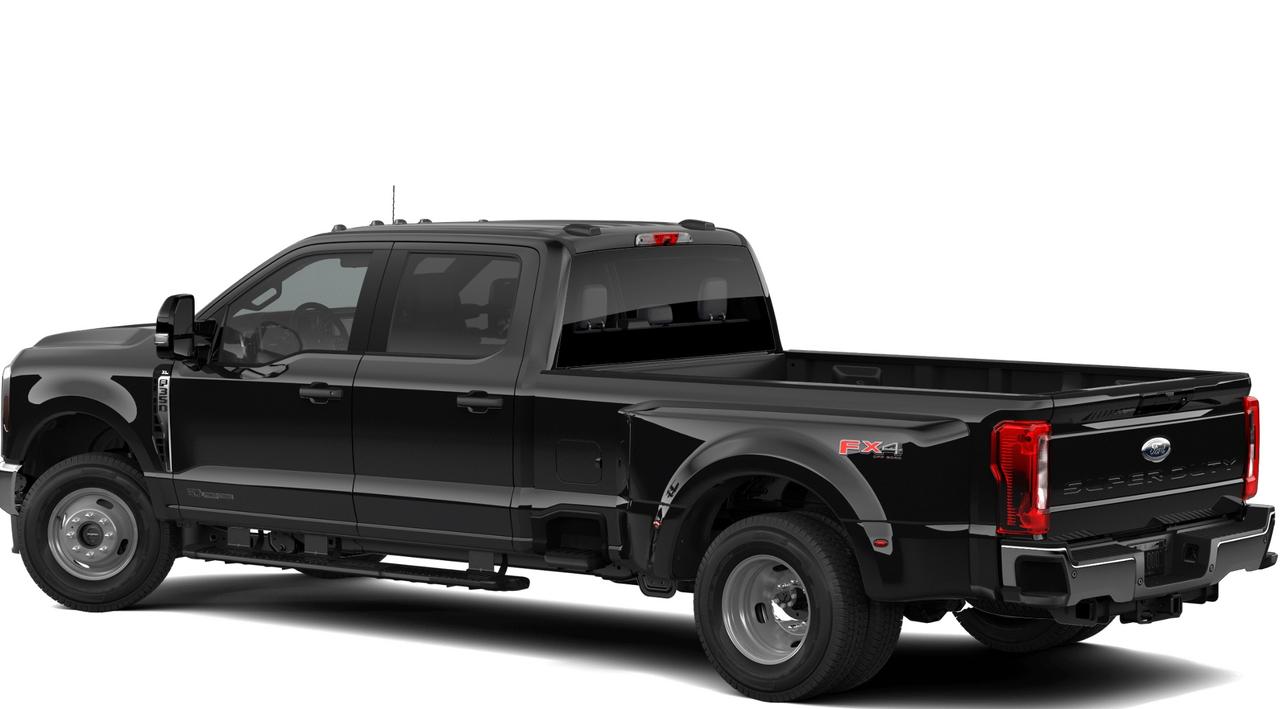 2026 Ford F-350 Super Duty DRW XL Photo