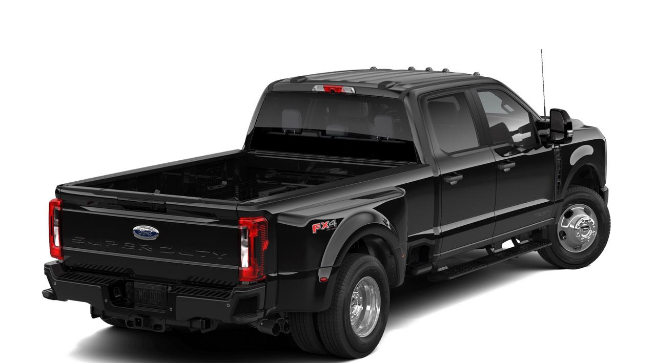 2026 Ford F-350 Super Duty DRW 4x4 Crew Cab Pu Drw/ Photo