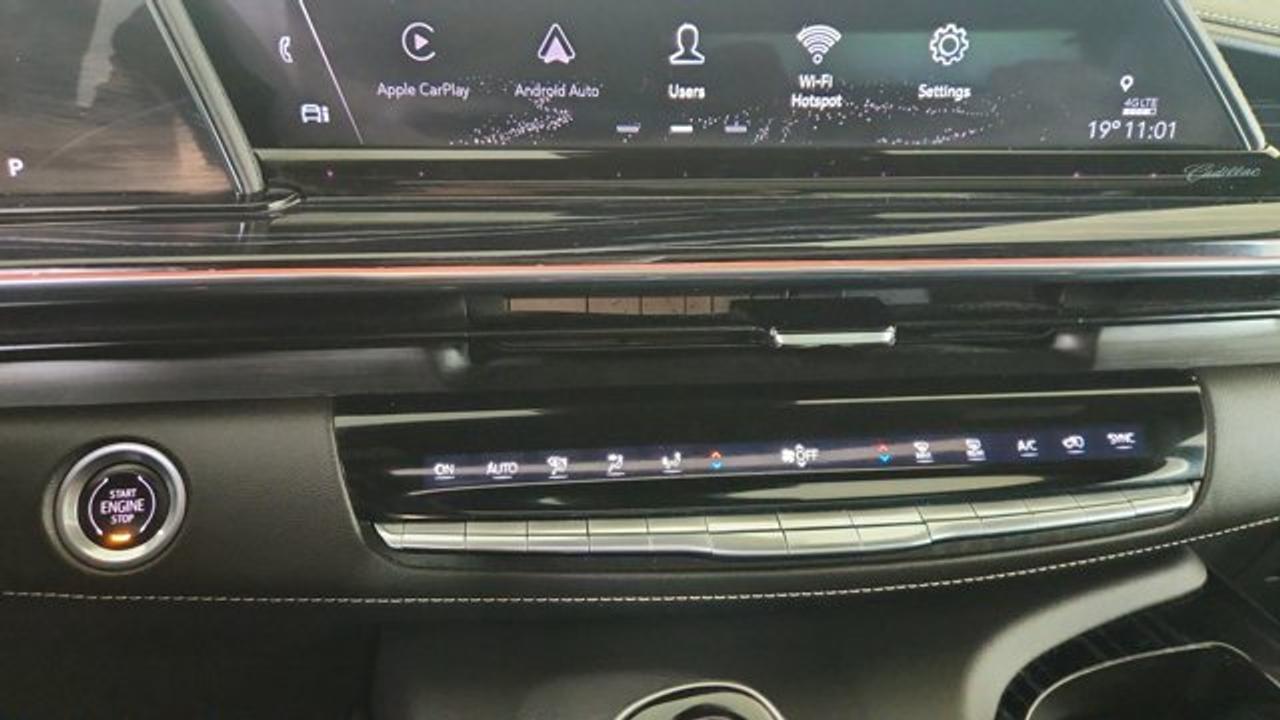 13674413