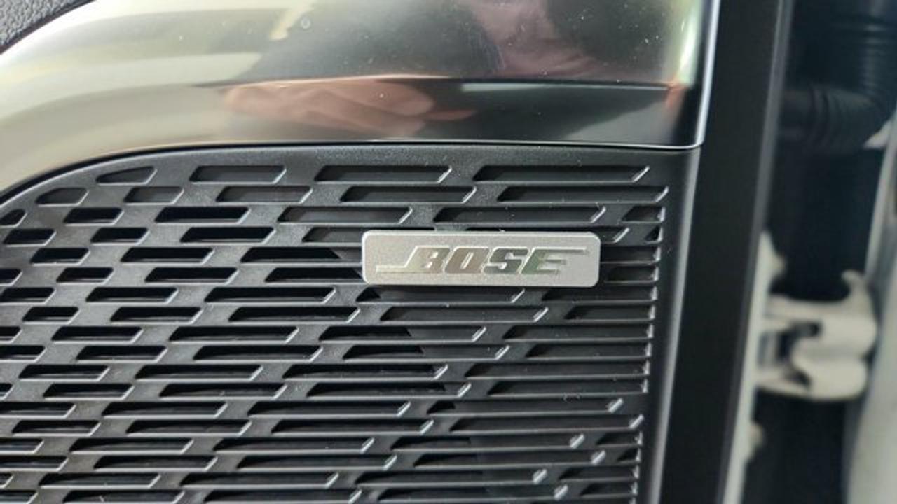 13674440.822241929