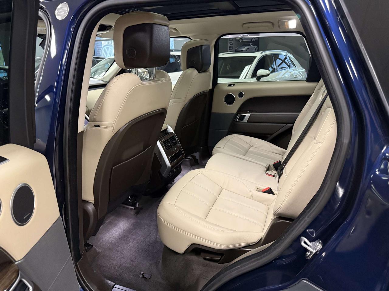 2022 Land Rover Range Rover Sport SE Photo