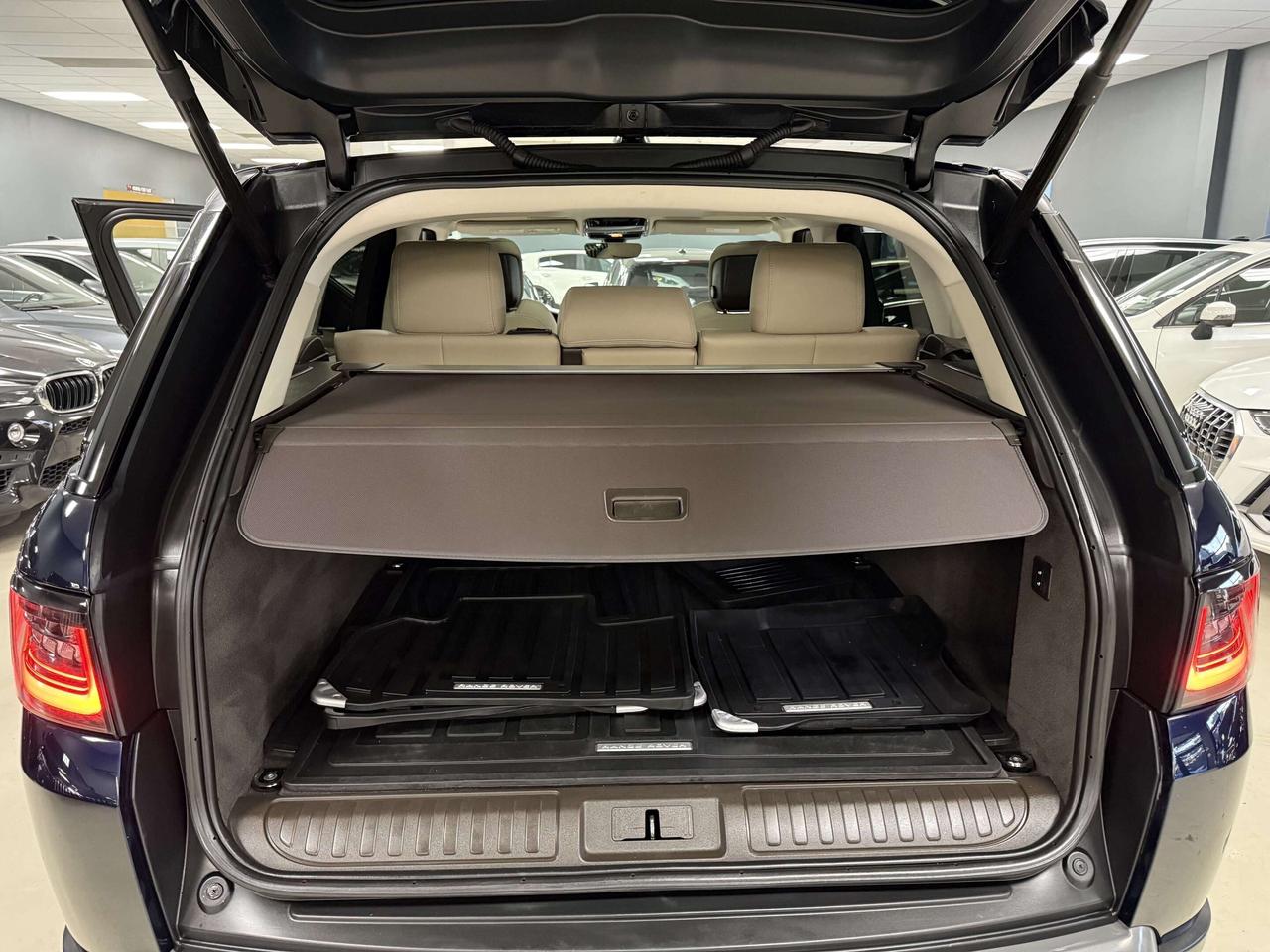 2022 Land Rover Range Rover Sport SE Photo