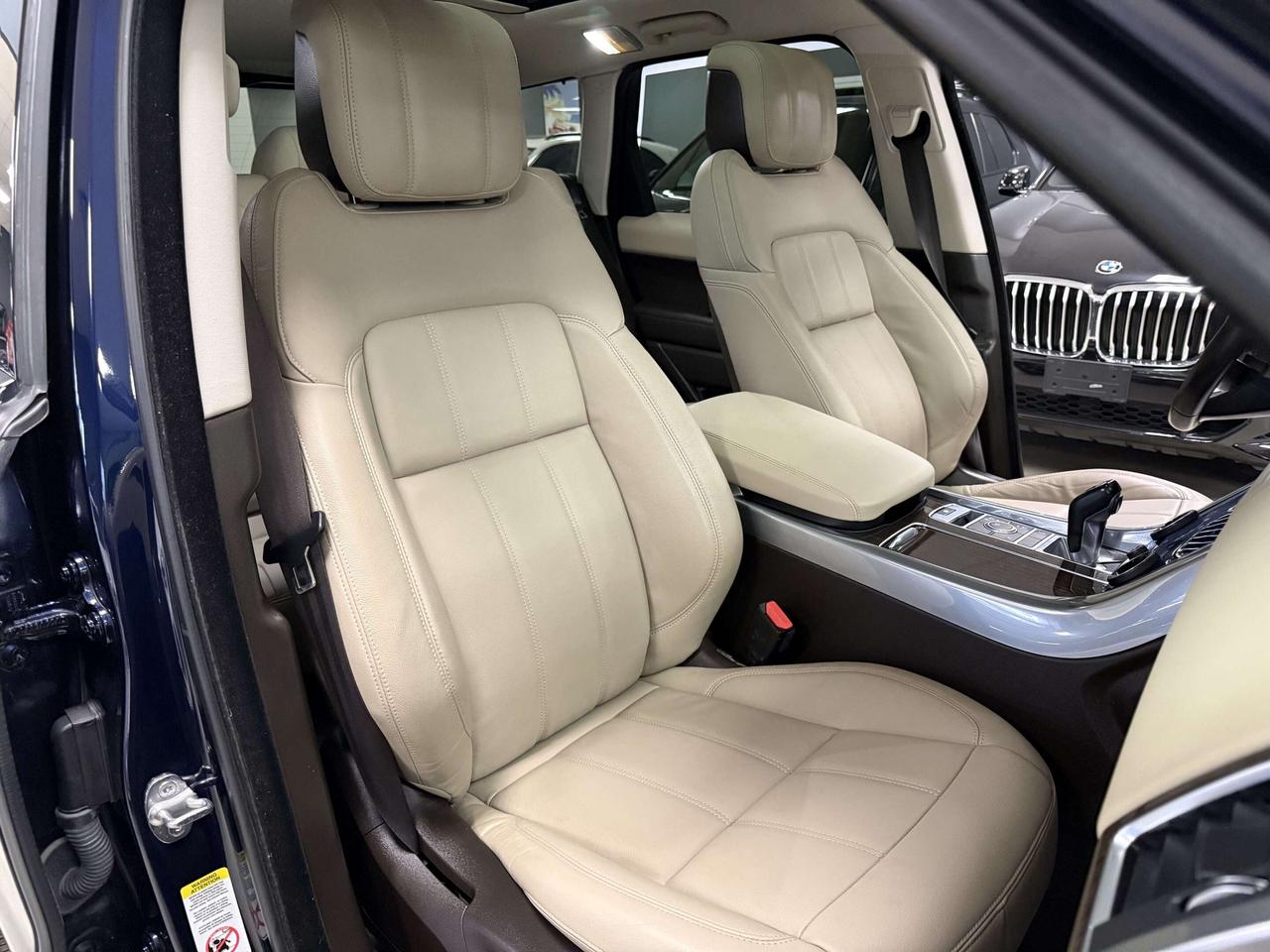 2022 Land Rover Range Rover Sport SE Photo