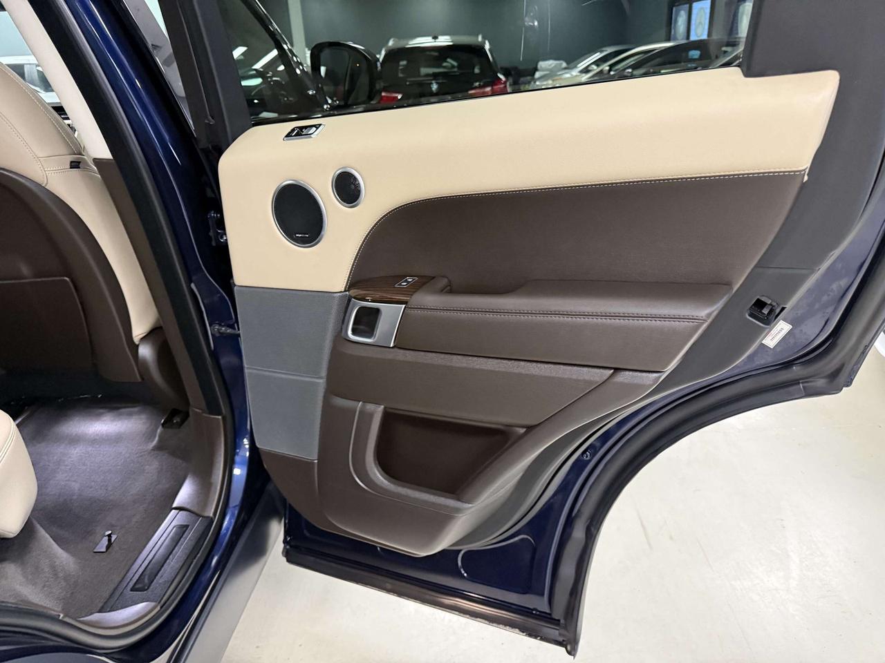 2022 Land Rover Range Rover Sport SE Photo