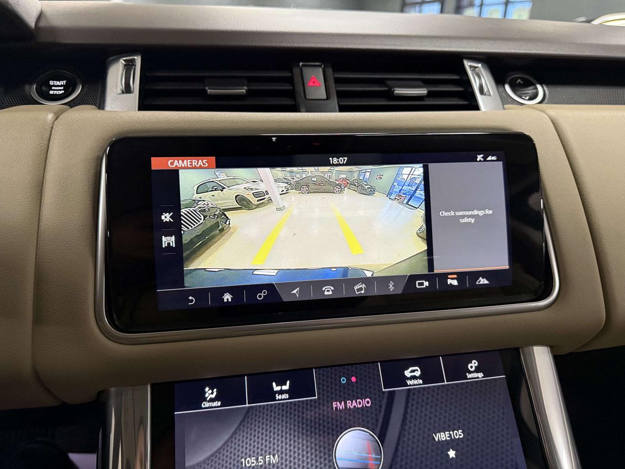 2022 Land Rover Range Rover Sport SE Photo