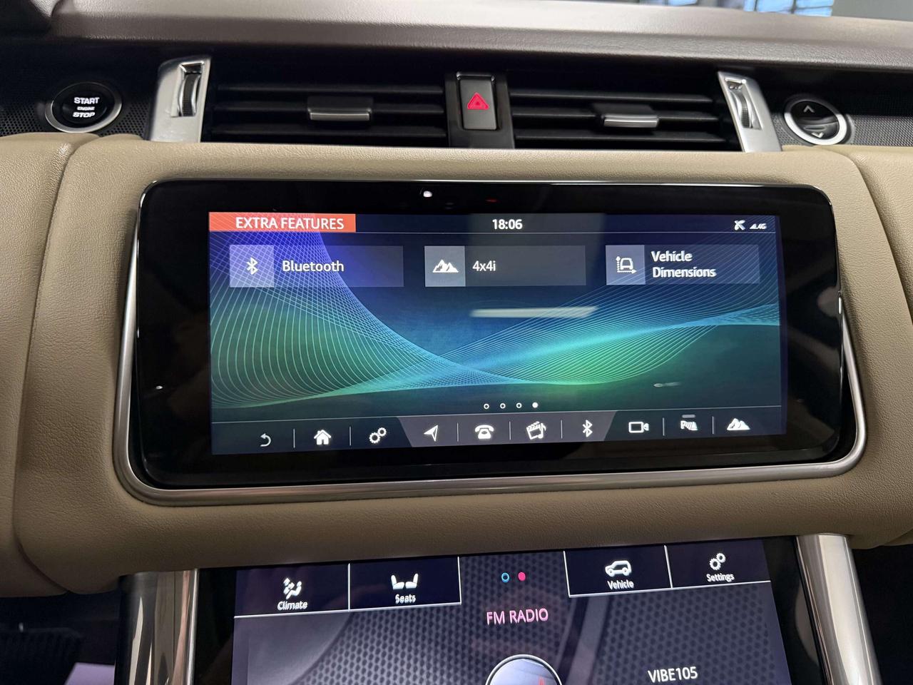 2022 Land Rover Range Rover Sport SE Photo