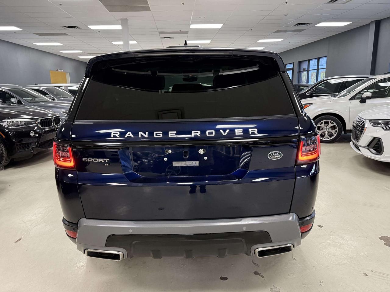 2022 Land Rover Range Rover Sport SE Photo3