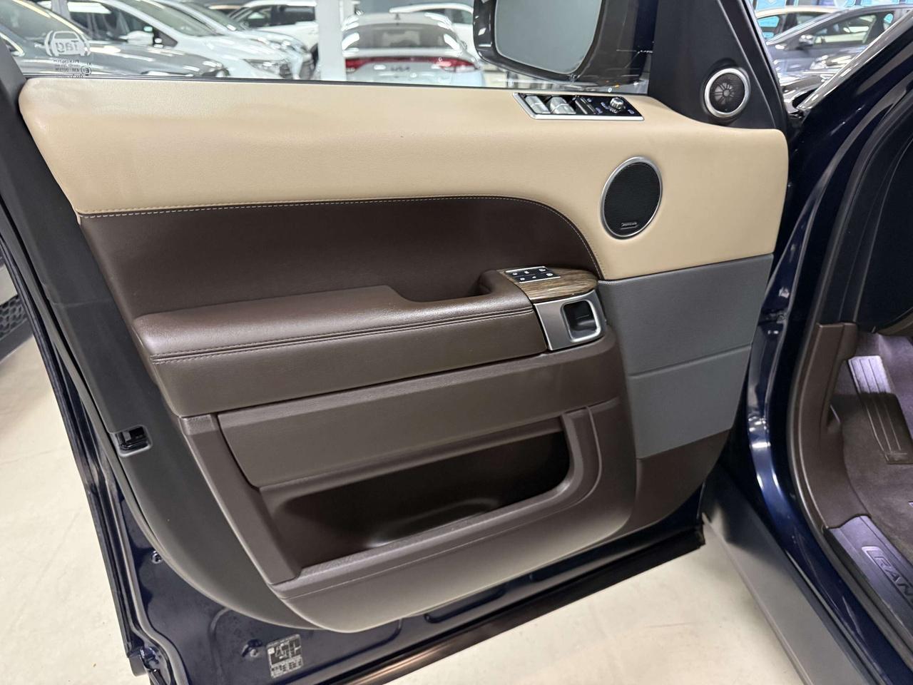 2022 Land Rover Range Rover Sport SE Photo
