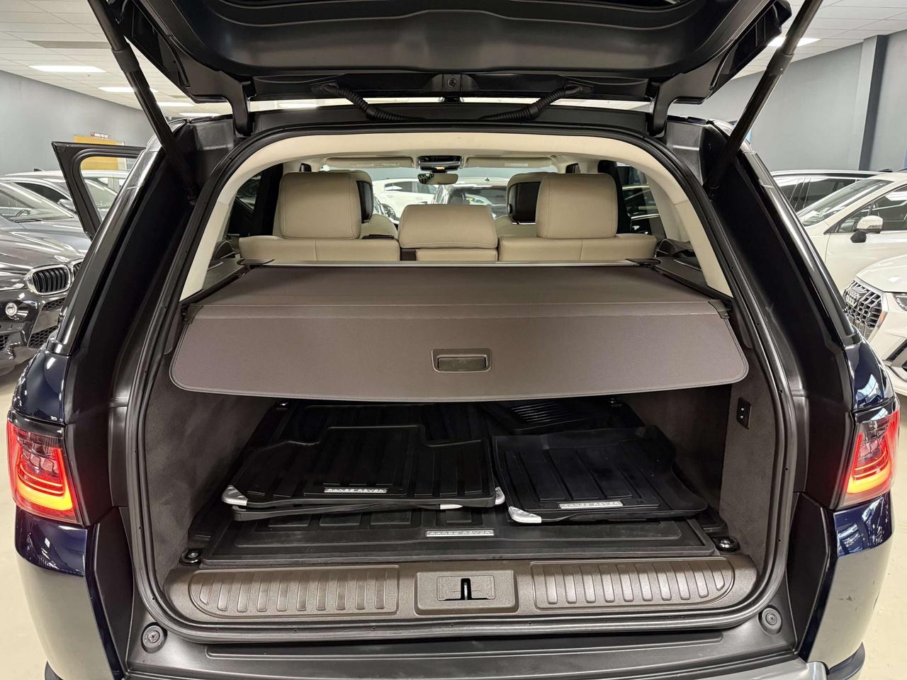2022 Land Rover Range Rover Sport SE Photo