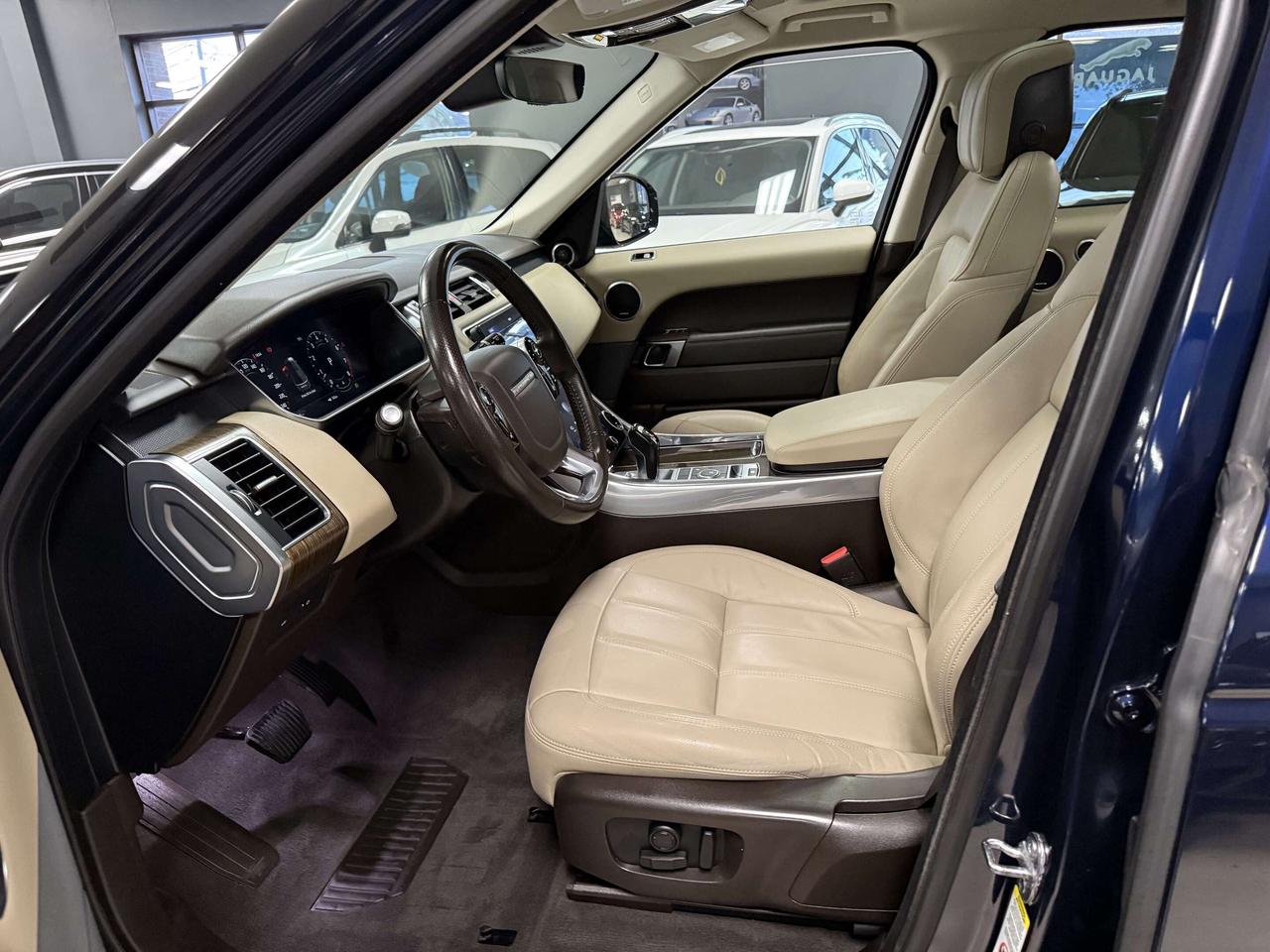 2022 Land Rover Range Rover Sport SE Photo