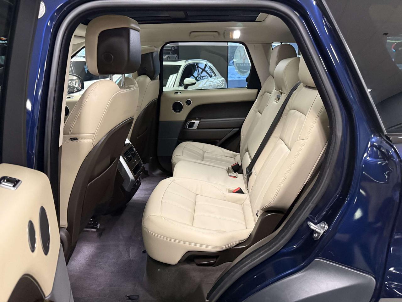 2022 Land Rover Range Rover Sport SE Photo