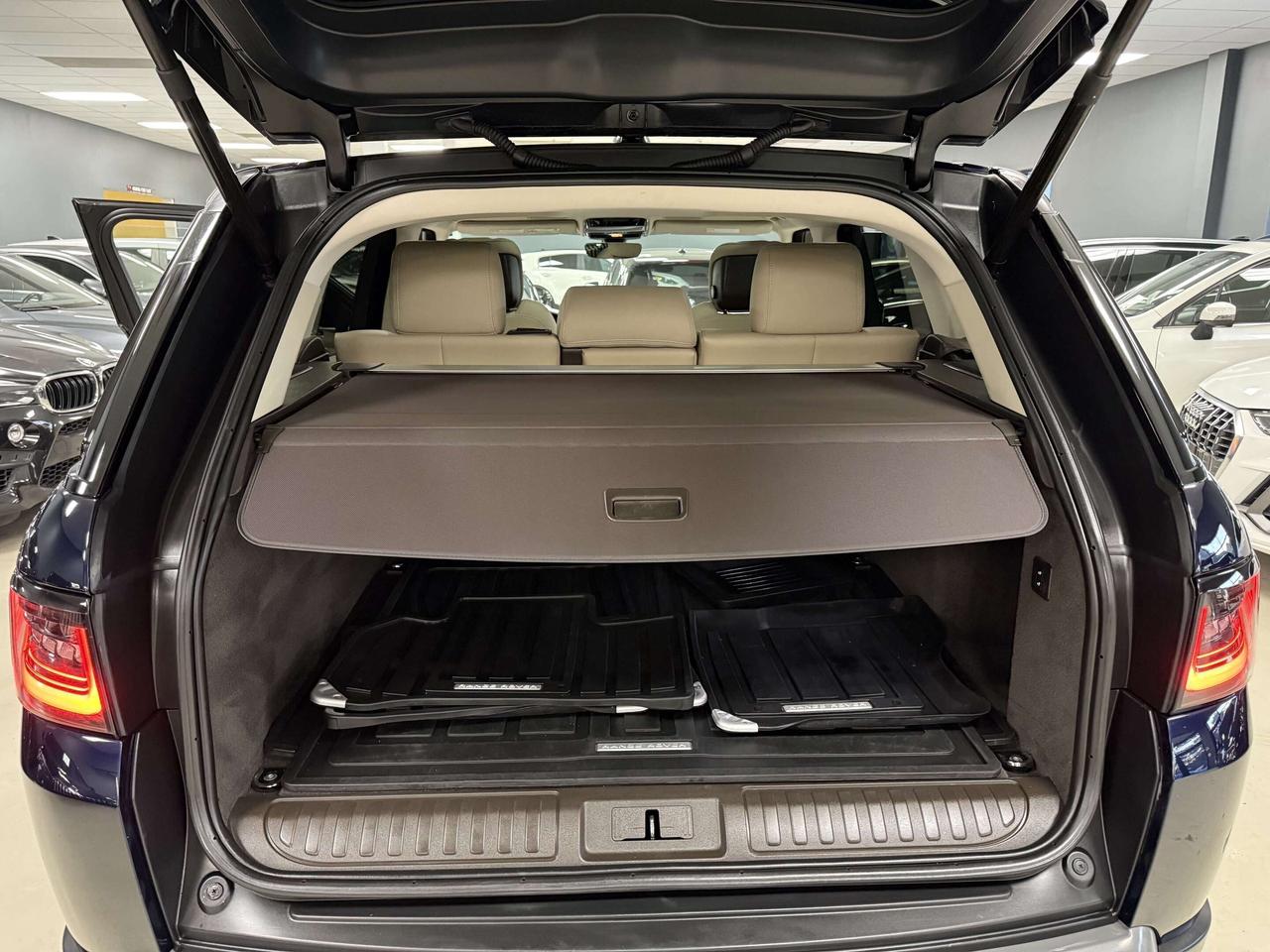 2022 Land Rover Range Rover Sport SE Photo