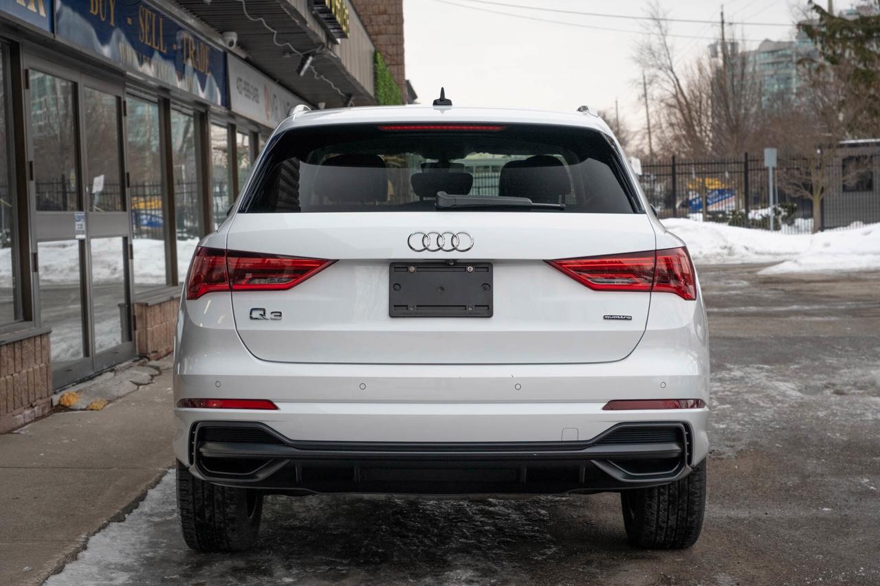 2022 Audi Q3 S line Progressiv quattro Photo4