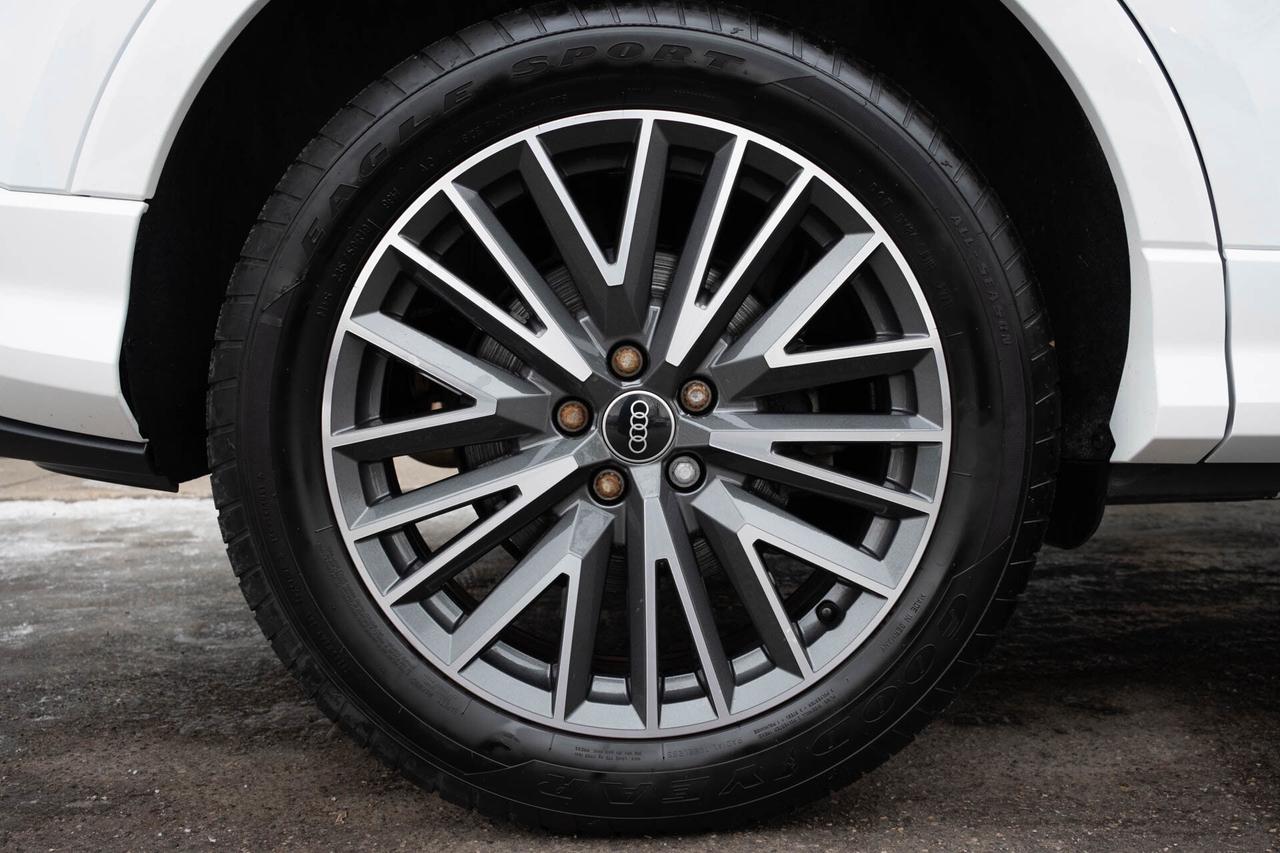 2022 Audi Q3 S line Progressiv quattro Photo