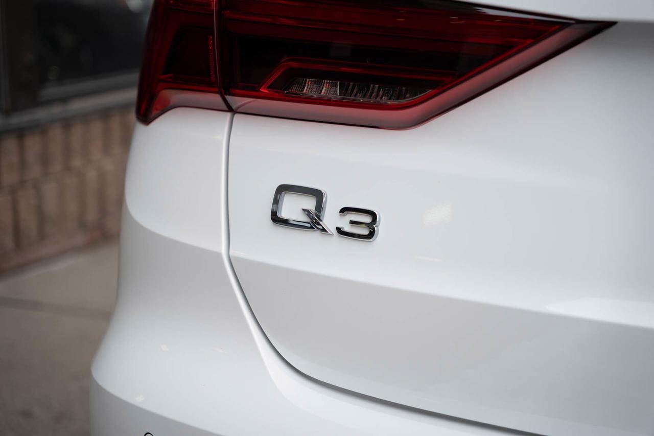 2022 Audi Q3 S line Progressiv quattro Photo