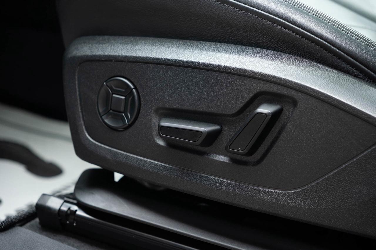 2022 Audi Q3 S line Progressiv quattro Photo