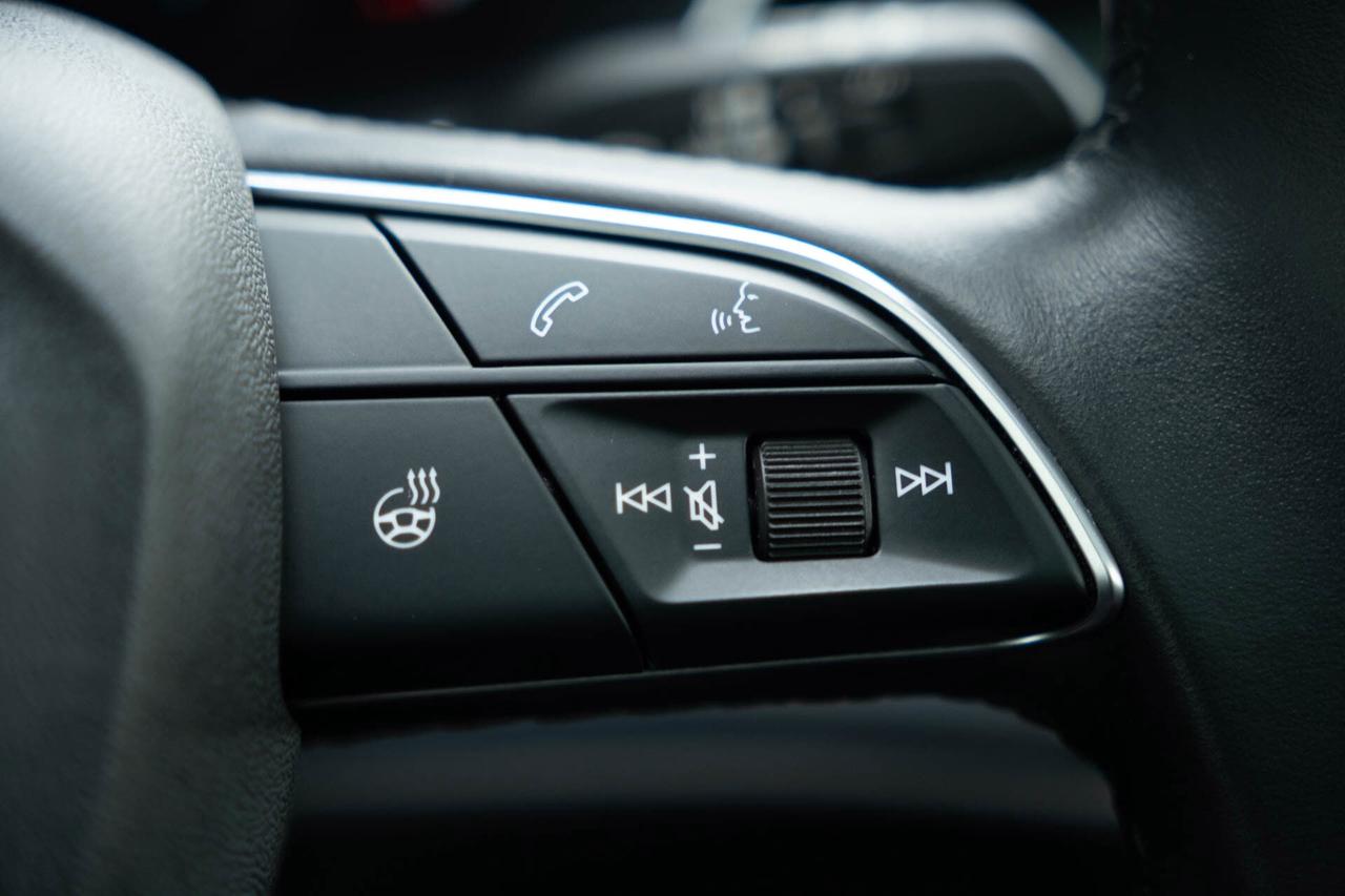 2022 Audi Q3 S line Progressiv quattro Photo