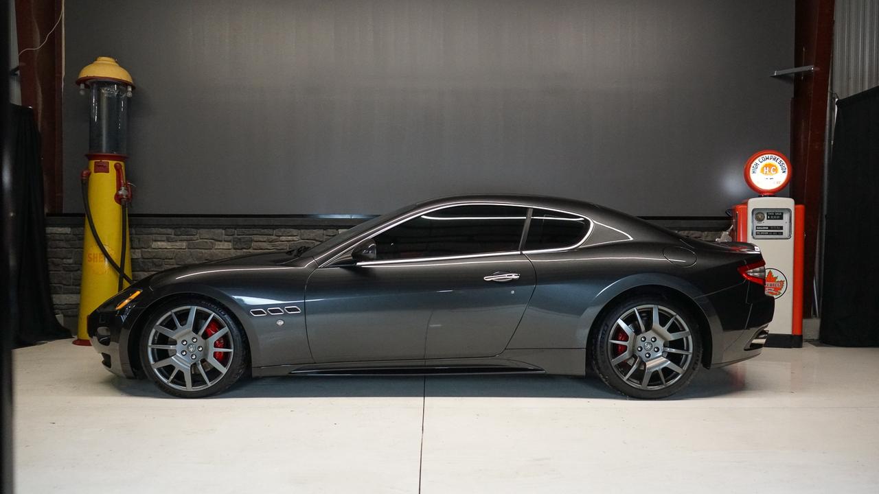 2009 Maserati GranTurismo 2dr Cpe GranTurismo S Photo