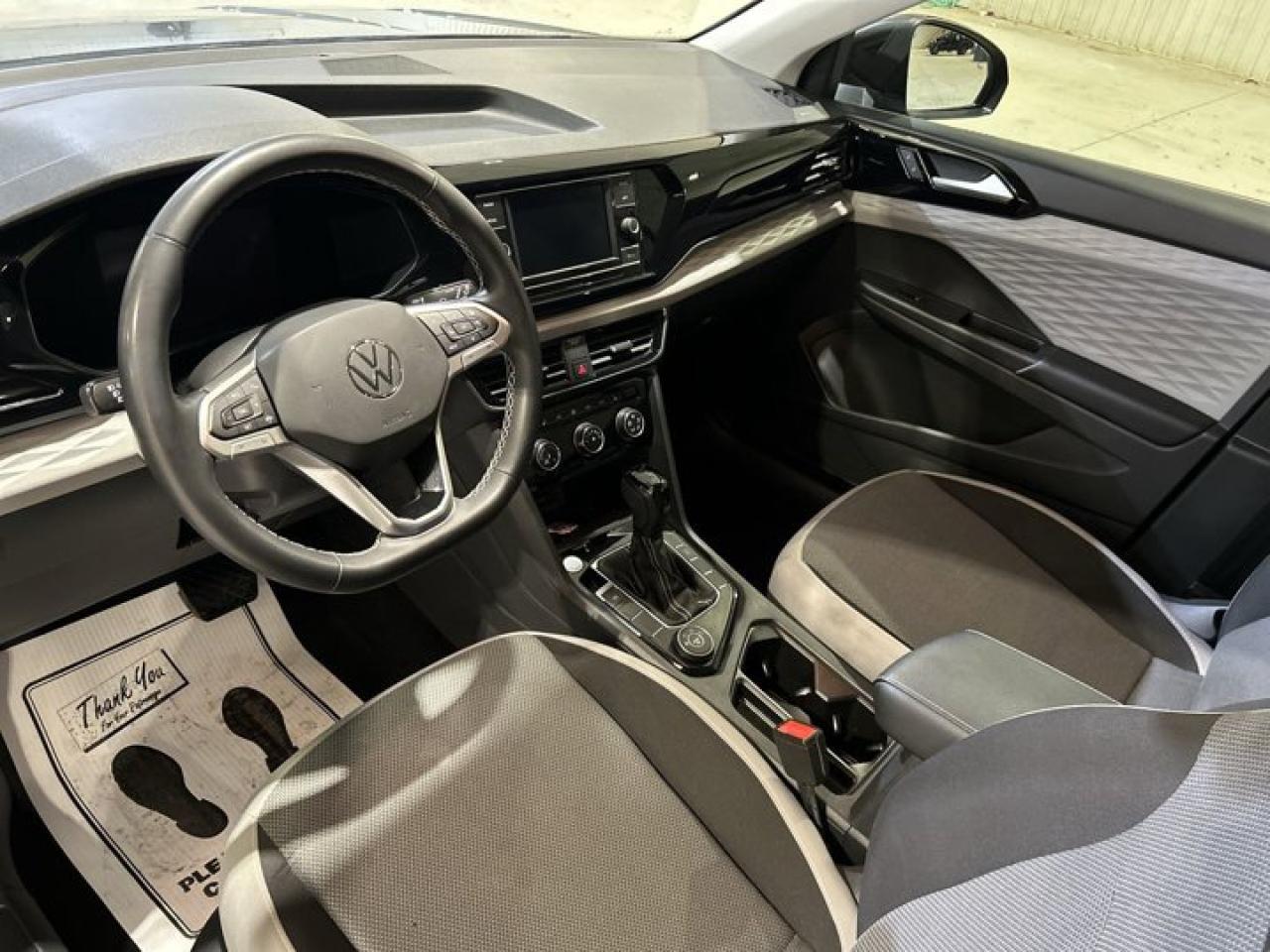 2023 Volkswagen Taos Trendline Photo