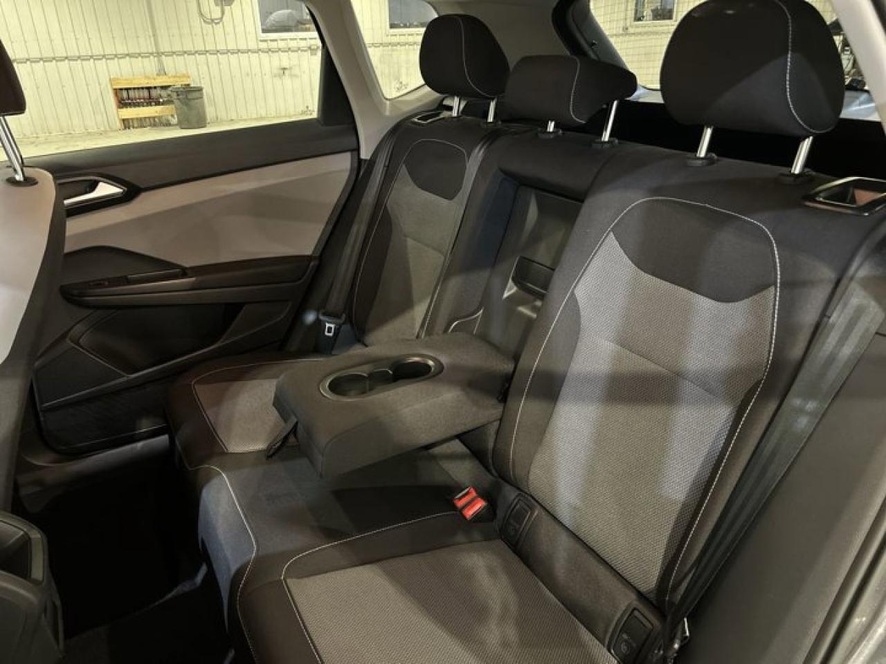 2023 Volkswagen Taos Trendline Photo