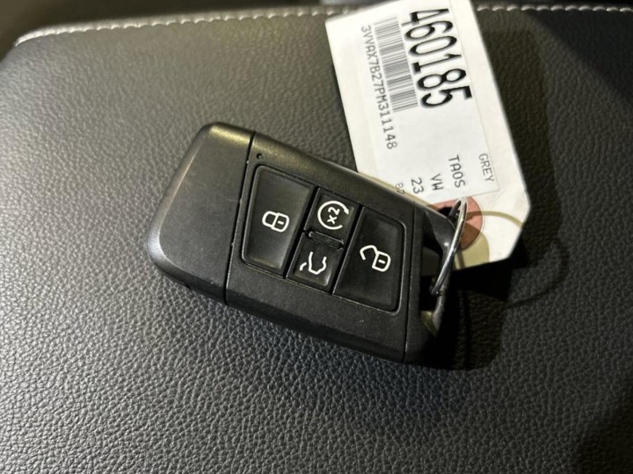 2023 Volkswagen Taos Trendline Photo