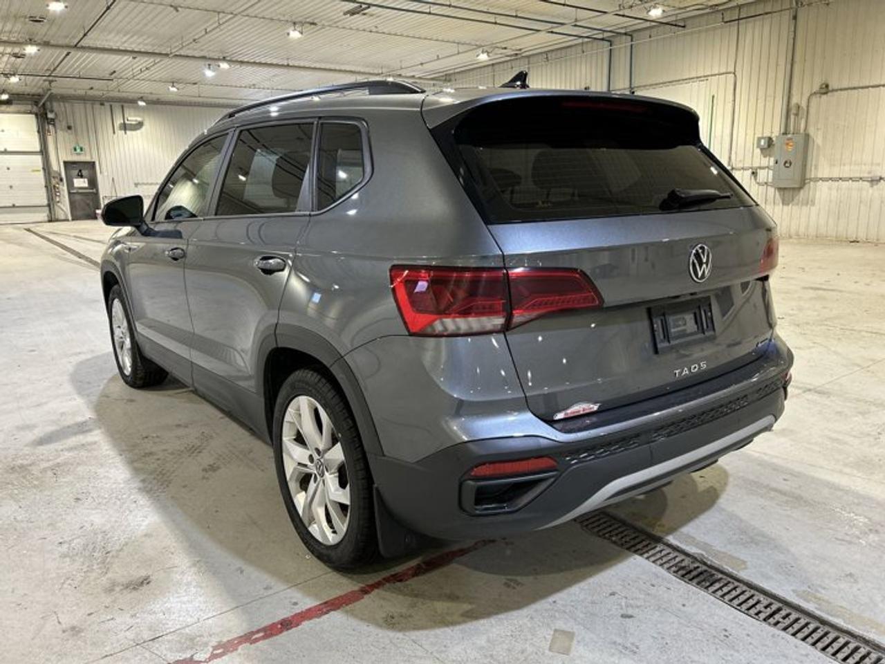 2023 Volkswagen Taos Trendline Photo