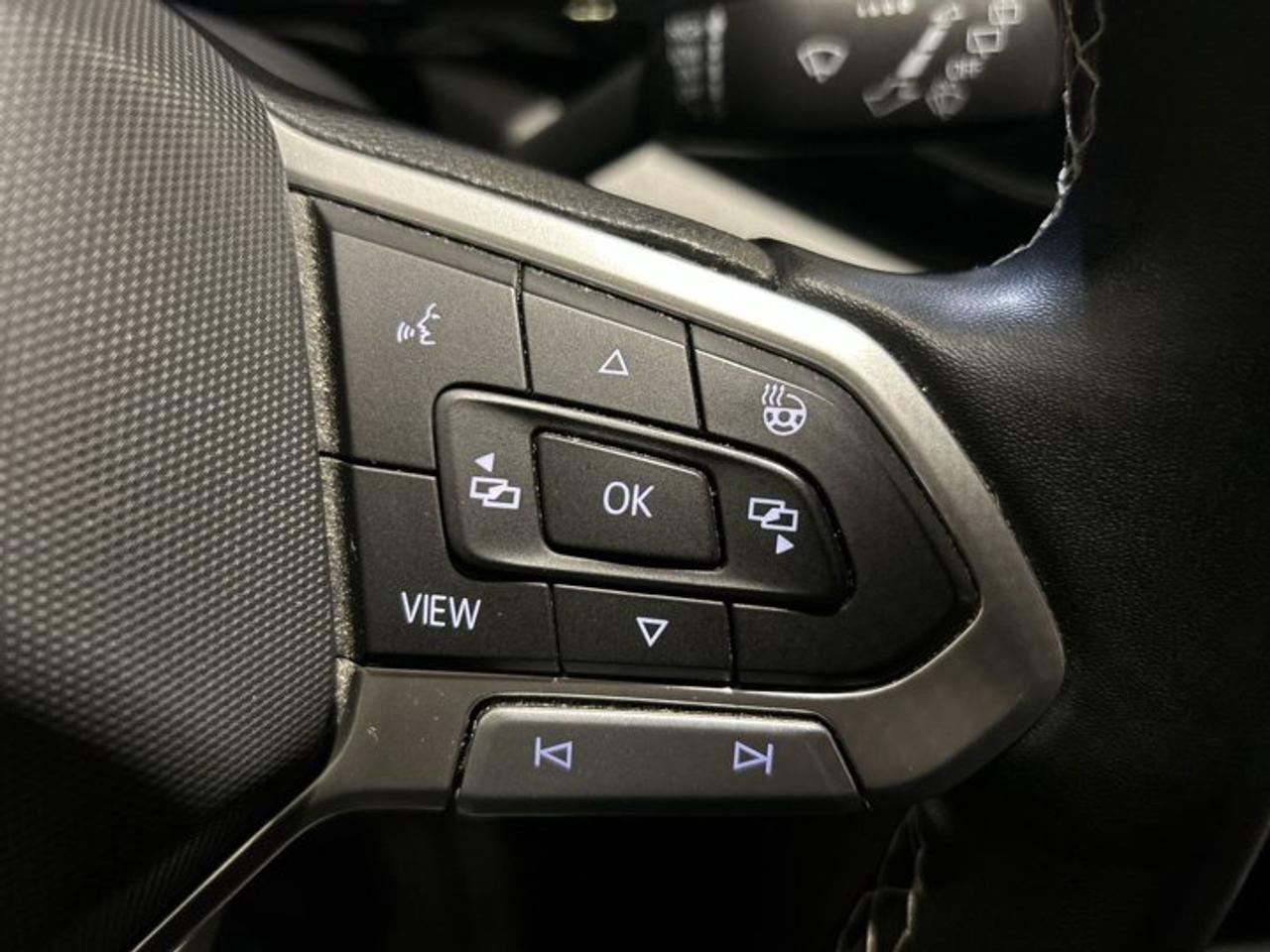 2023 Volkswagen Taos Trendline Photo
