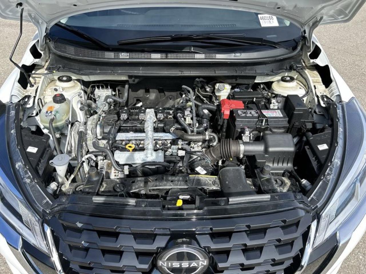 2025 Nissan Kicks Play SV PLAY FWD | No accidents Photo