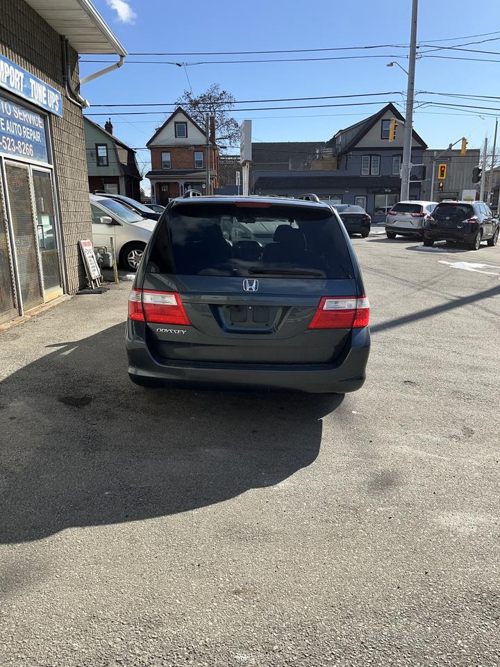 2006 Honda Odyssey 5DR EX Photo2