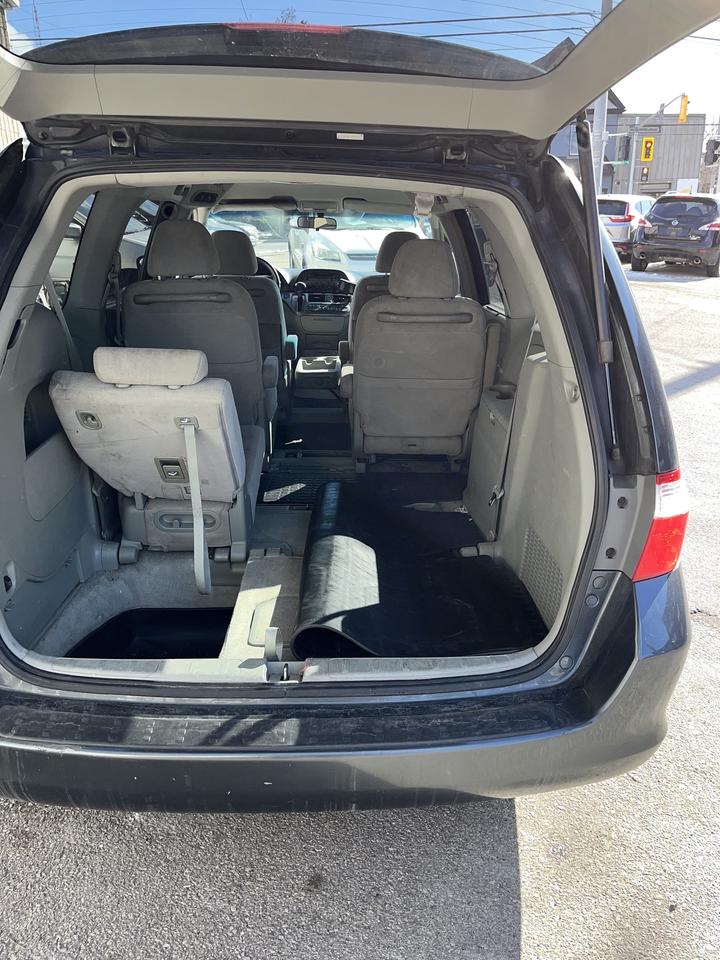 2006 Honda Odyssey 5DR EX Photo