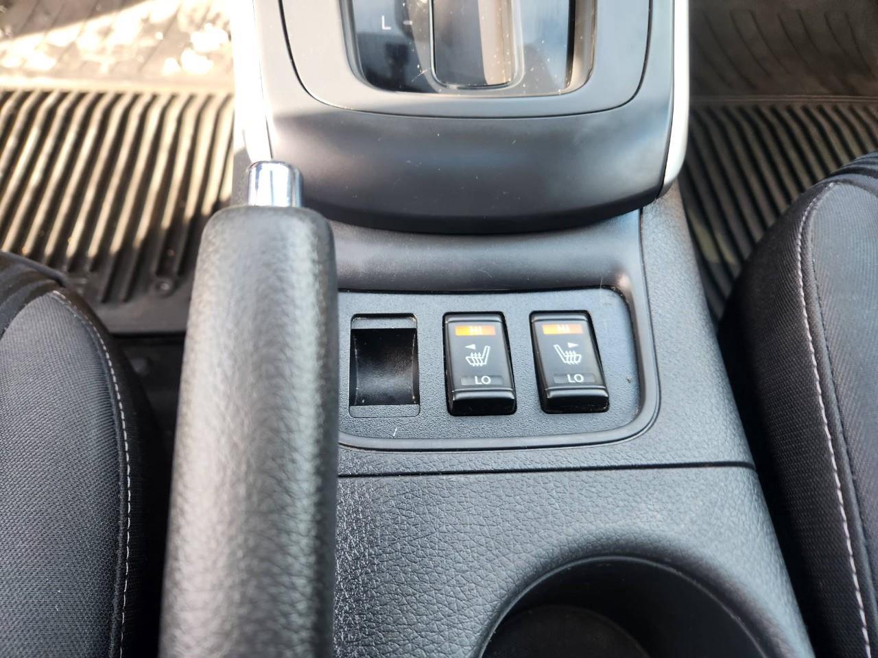 2017 Nissan Sentra 1.8 SV (CVT) 4dr Sedan Photo