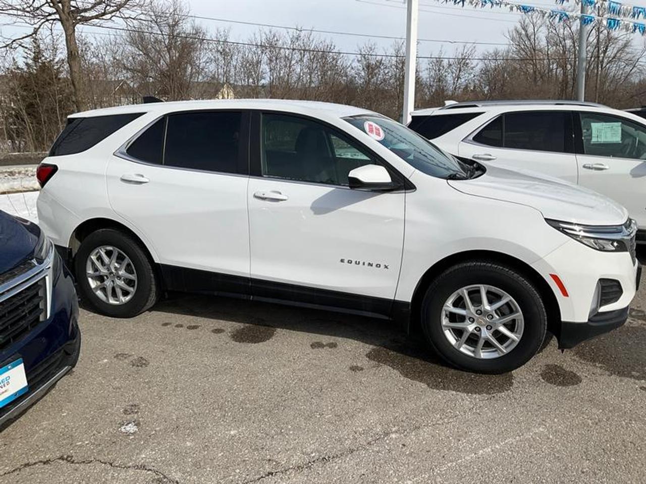 2022 Chevrolet Equinox LT Photo