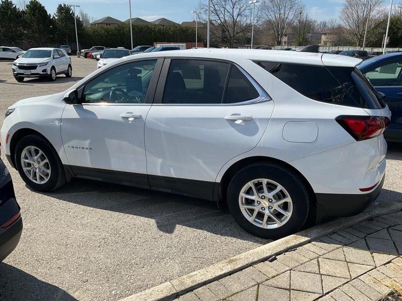 2022 Chevrolet Equinox LT Photo