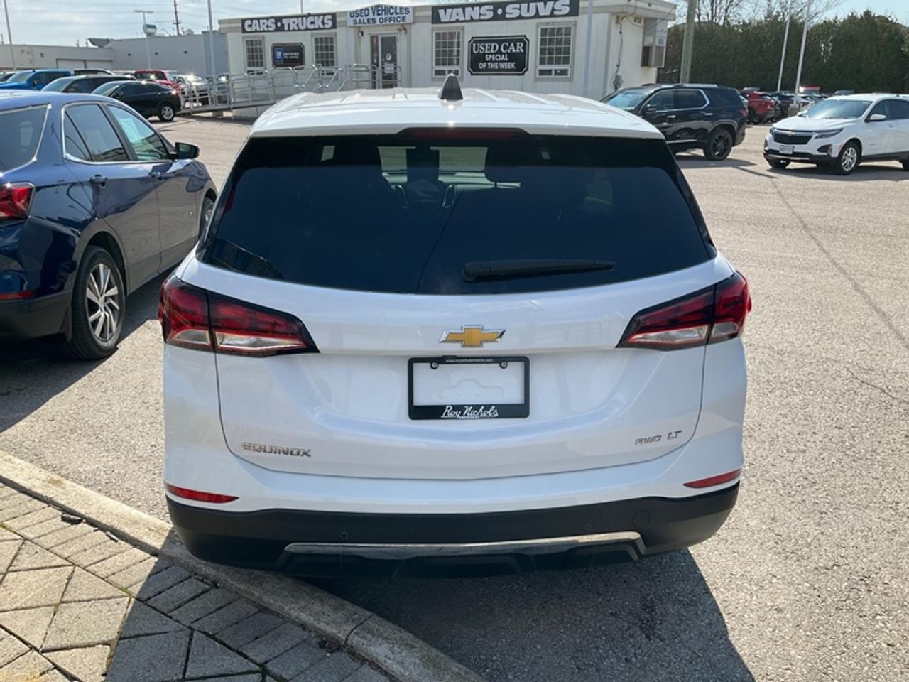 2022 Chevrolet Equinox LT Photo