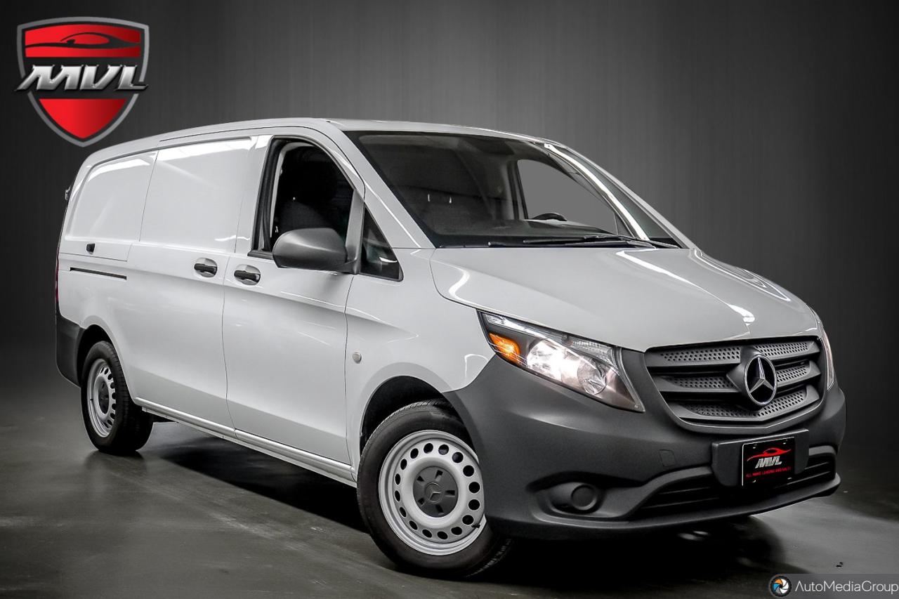 2017 Mercedes-Benz Metris Base Metris Cargo Van Photo