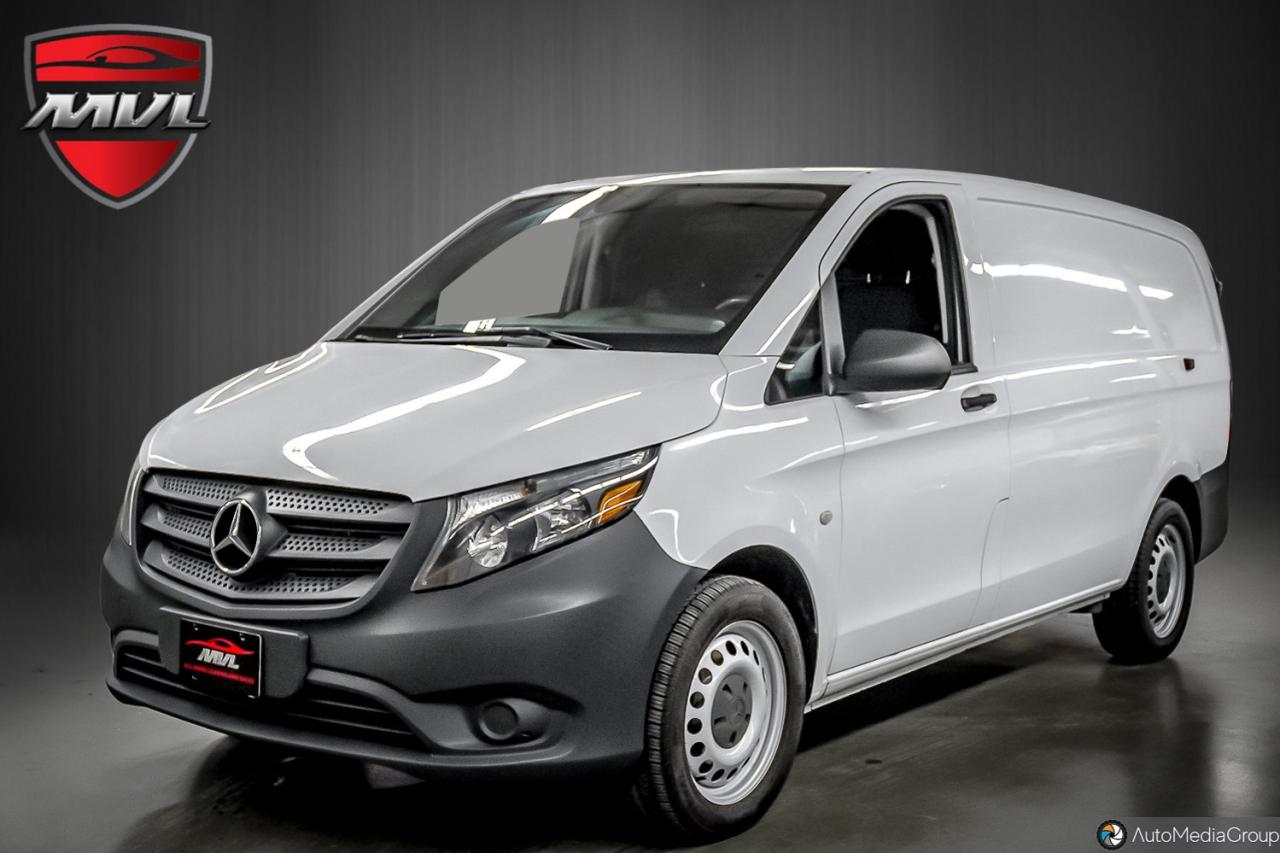 2017 Mercedes-Benz Metris Base Metris Cargo Van Photo