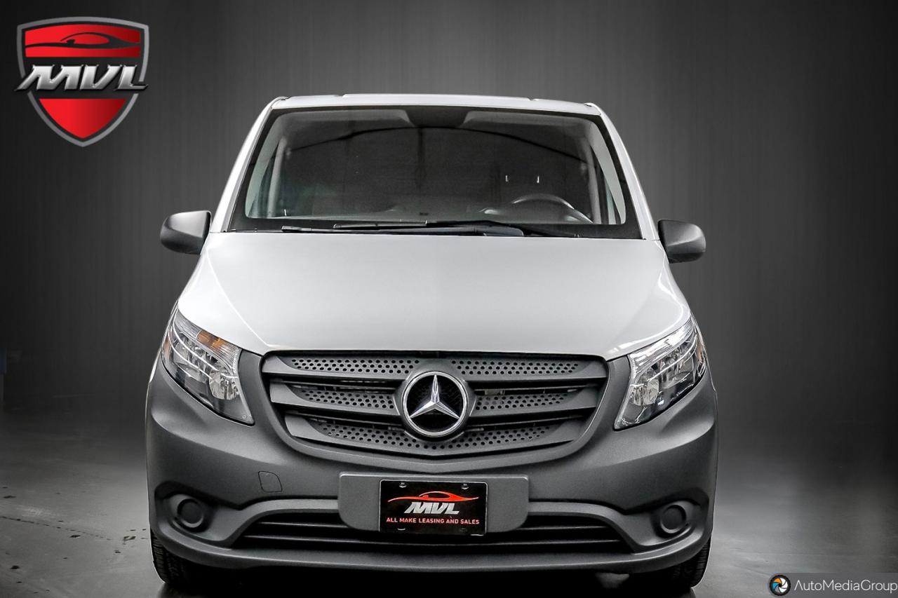 2017 Mercedes-Benz Metris Base Metris Cargo Van Photo