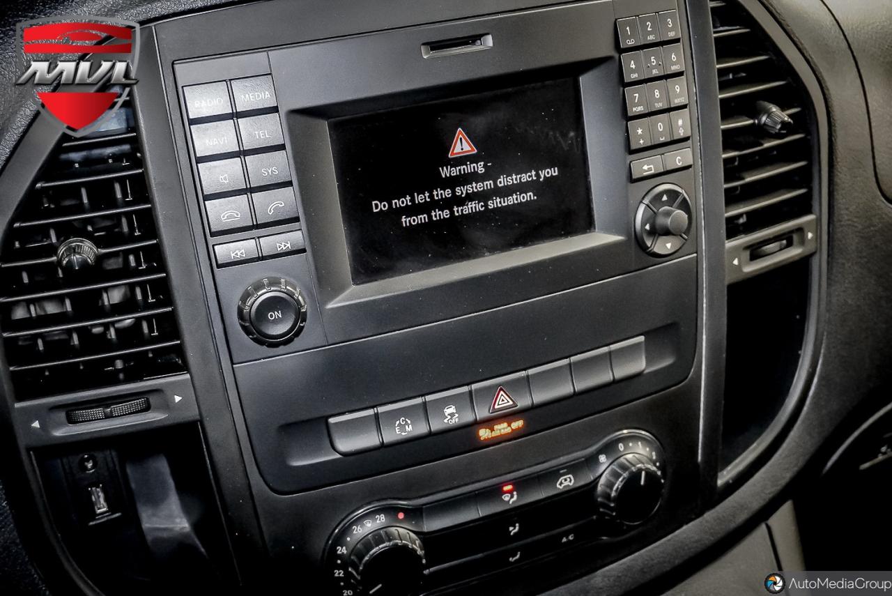 2017 Mercedes-Benz Metris Base Metris Cargo Van Photo