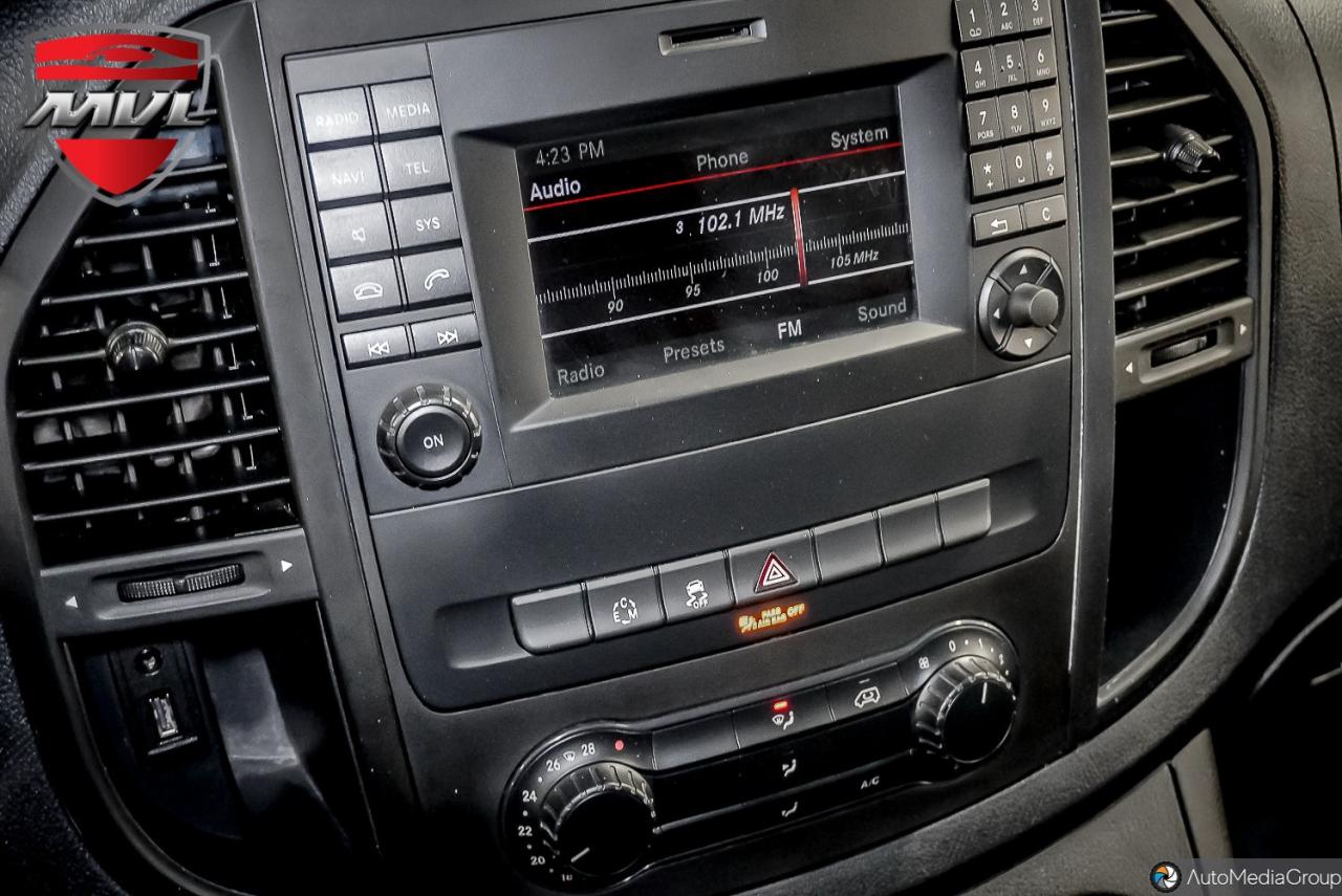 2017 Mercedes-Benz Metris Base Metris Cargo Van Photo