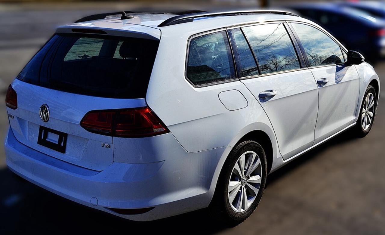 2015 Volkswagen Golf 5dr Hatchback Automatic 1.8 TSI Comfortline Photo