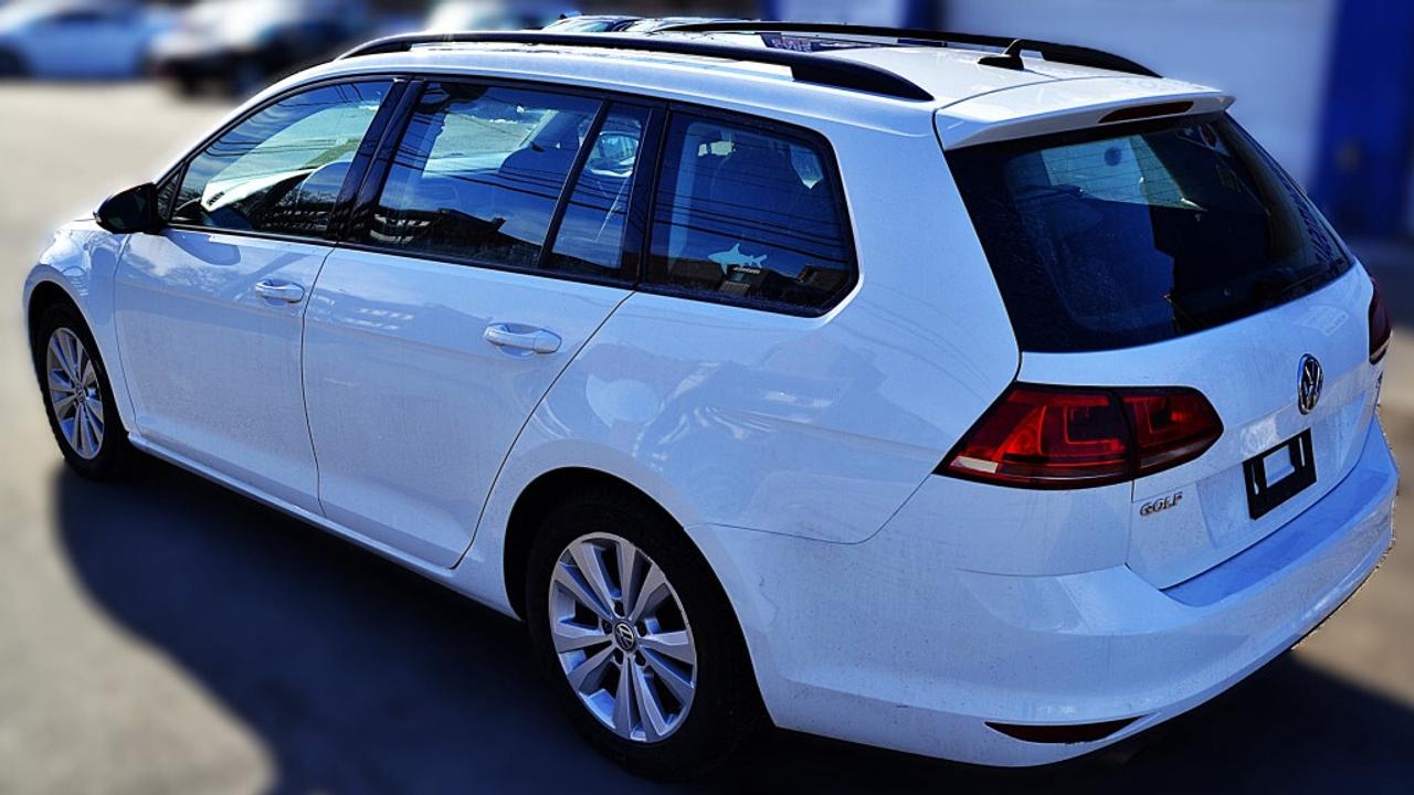 2015 Volkswagen Golf 5dr Hatchback Automatic 1.8 TSI Comfortline Photo