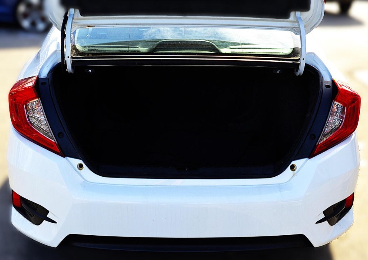 2016 Honda Civic Sedan 4dr SEDAN LX Automatic Photo