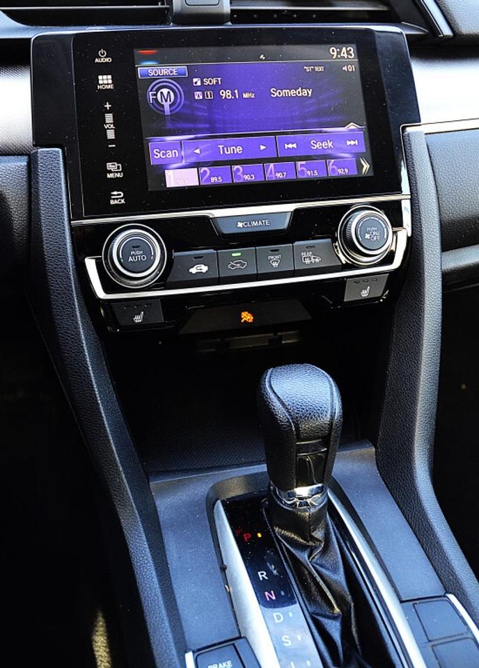 2016 Honda Civic Sedan 4dr SEDAN LX Automatic Photo