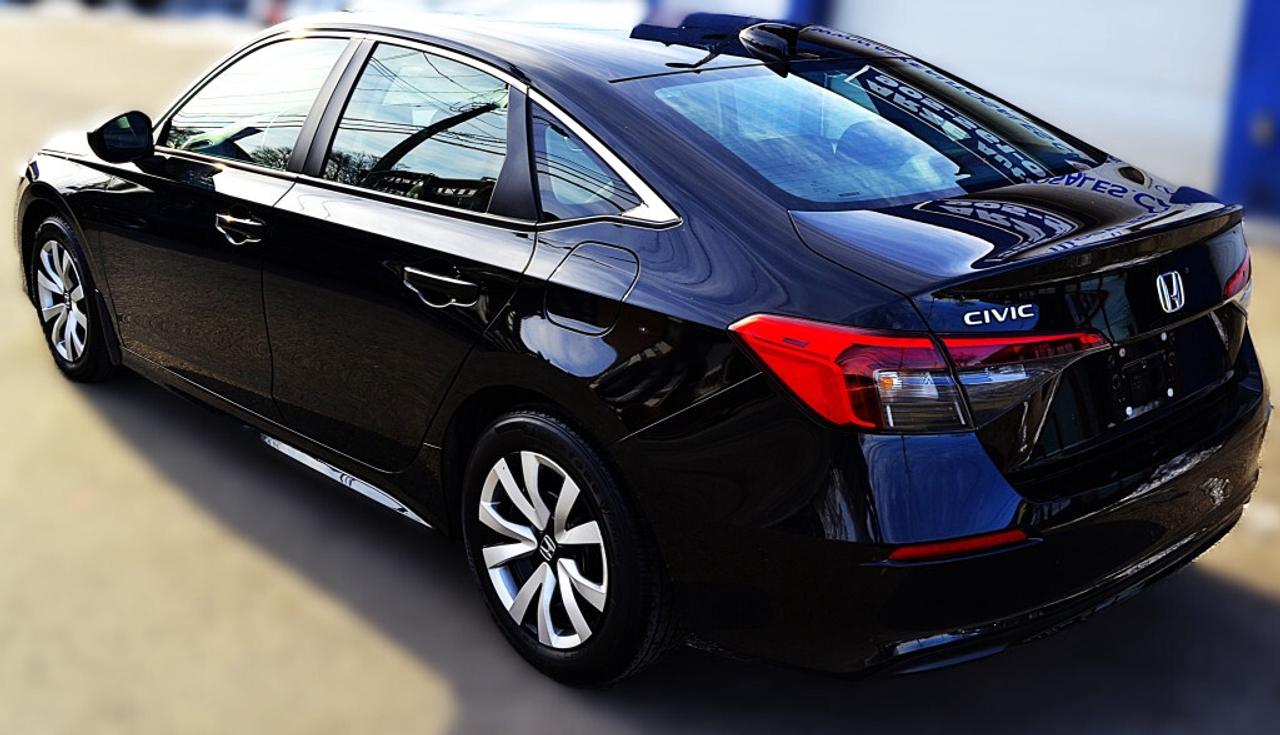 2022 Honda Civic Sedan LX CVT Photo