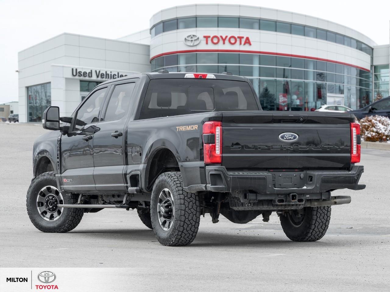 2023 Ford F-250 TREMOR PKG SUNROOF LARIAT ULTIMATE ONE OWNER Laria Photo
