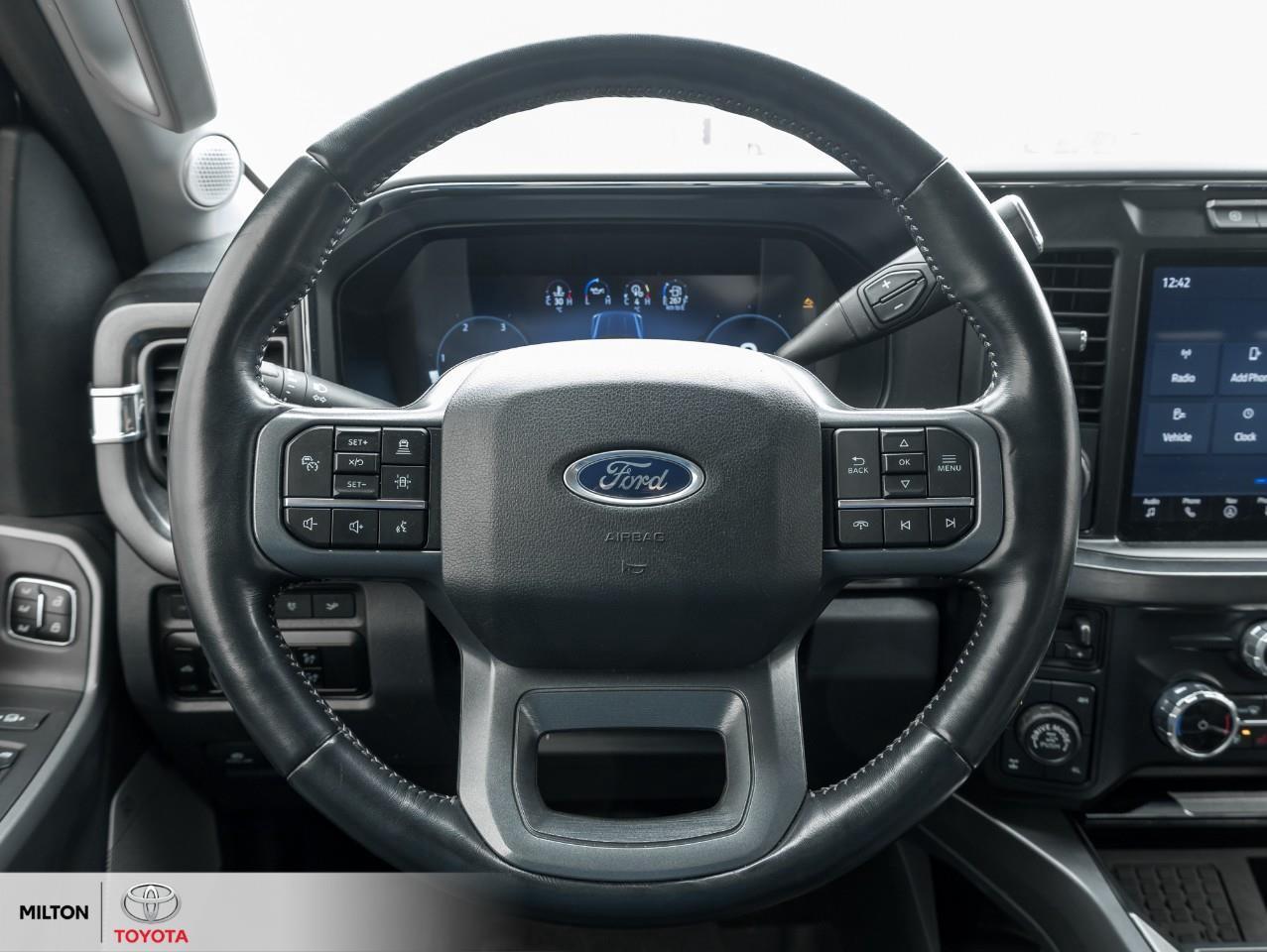 2023 Ford F-250 TREMOR PKG SUNROOF LARIAT ULTIMATE ONE OWNER Laria Photo