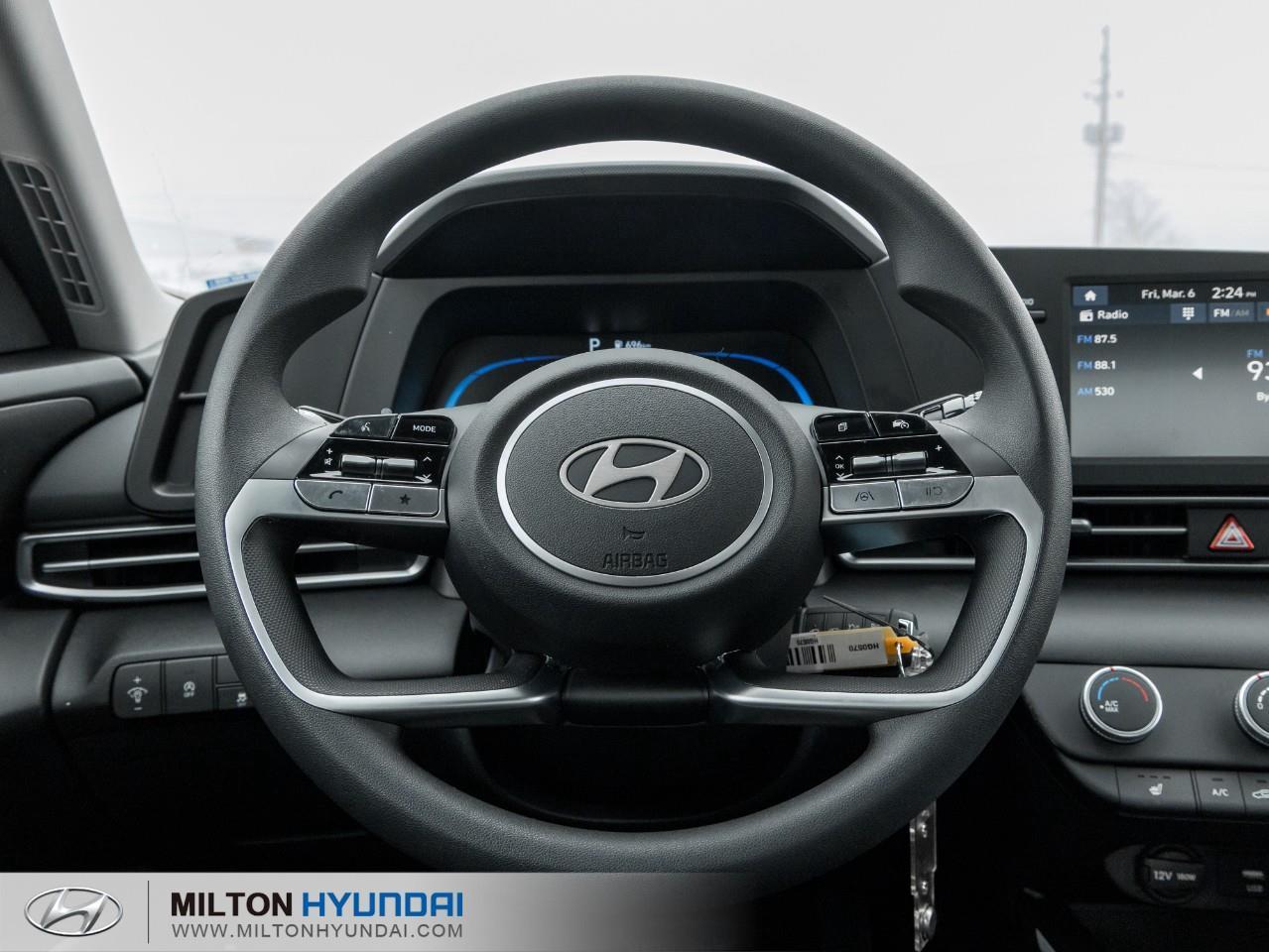 2026 Hyundai Elantra ESSENTIAL 4DR SEDAN Photo